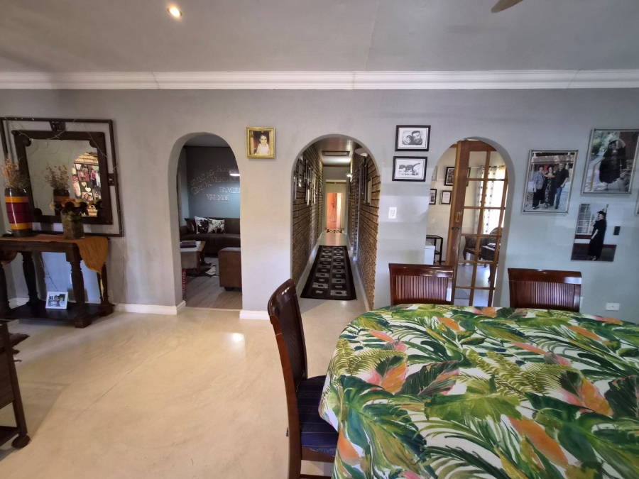 4 Bedroom Property for Sale in Doringkruin North West